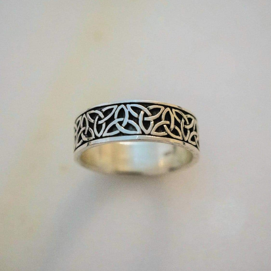Celtic Trinity Knot Ring