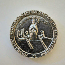 Load image into Gallery viewer, Pittenweem Cufflinks
