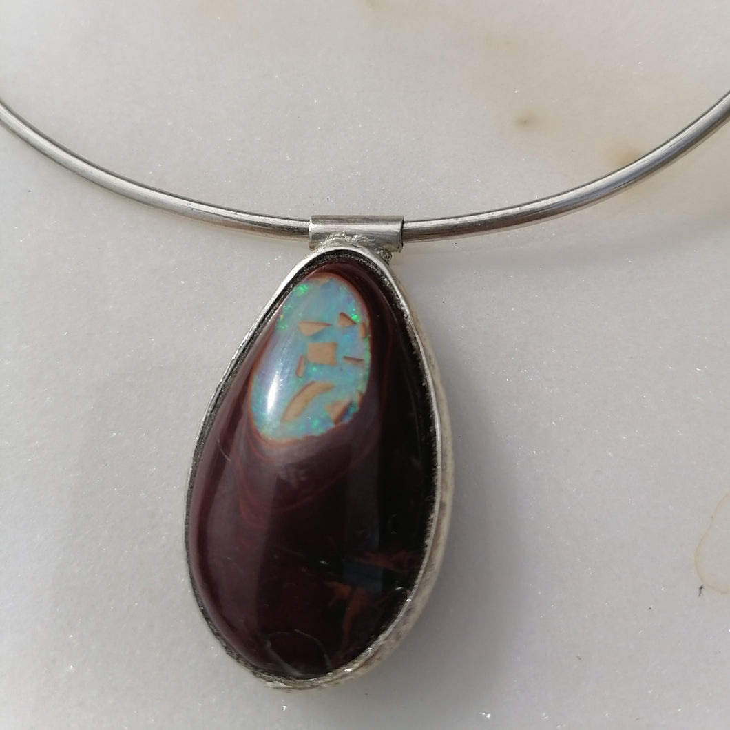 Yowa Nut Opal Necklace