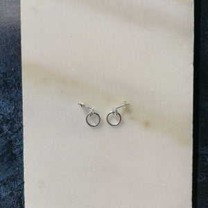 Simple Circular Earrings