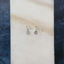 Load image into Gallery viewer, Cutout Heart Drop Earrings
