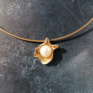 Pearl in Shell Necklace